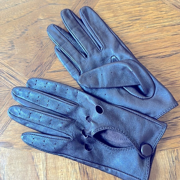 Saac Mizrahi Vintage Soft Black Leather Woman's  leather Racing Gloves - Picture 4 of 4